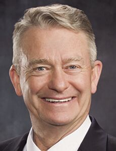 19-11-27 Brad Little@.jpg